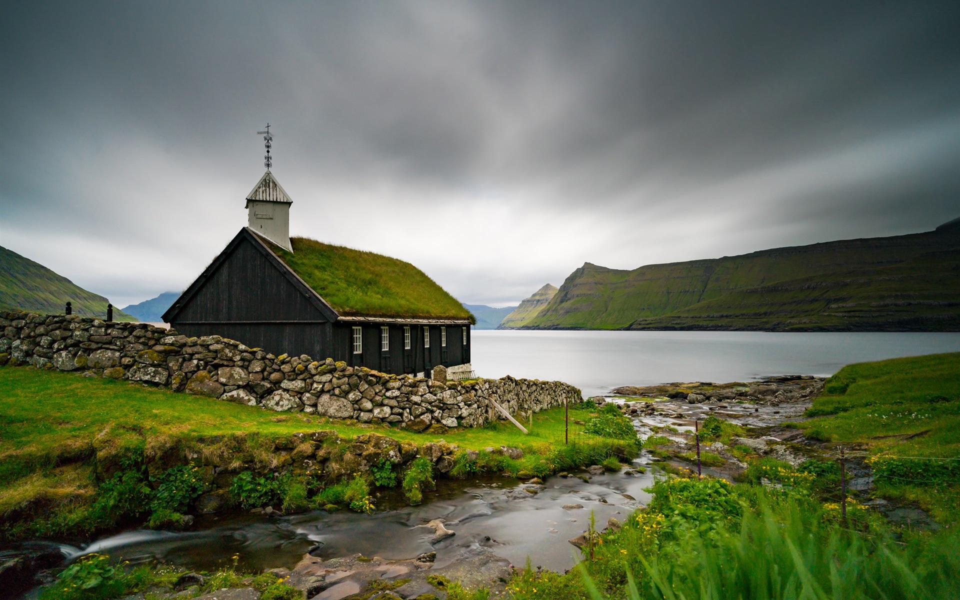 Faroe-Islands-Church-sea-Denmark_1920x1200