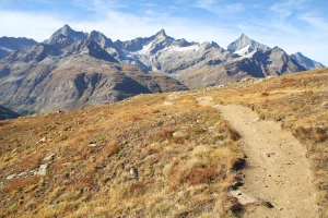 les 4000m de l'autre côté de la vallée de Zermatt