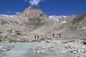 Jägihorn et la cabane sur le promontoire rocheux juste devant ...