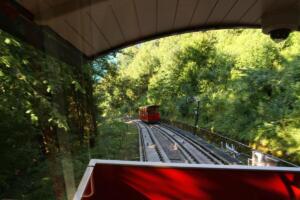 le funiculaire Kehrsiten-Bürgenstock