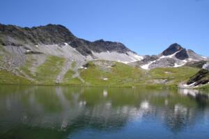 au bord d'un des trois lac