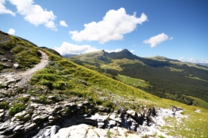 vue sur la Kleine Scheidegg et le Lauberhon