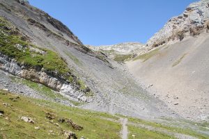 le chemin de montée vers la Rote Chumme