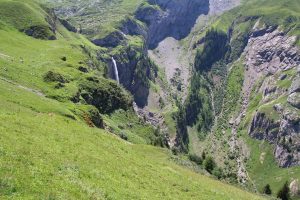 le chemin de montée vers la Geltenhütte