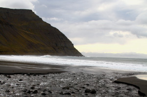 la baie de Skálavik (après Bolungarvík)