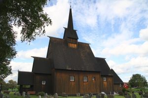 Høyjord stavkirke