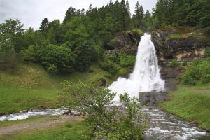 Steinsdalsfossen