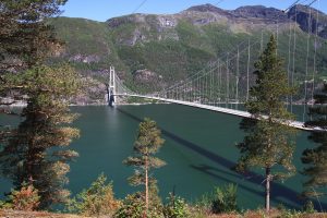 Hardangerbrua (Pont sur le Hardangerfjord)