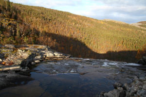 Valnesvatnet (au bord de la Fv17)