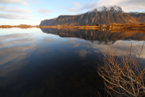 au bord de la E10 (Hauklandsvatnet)