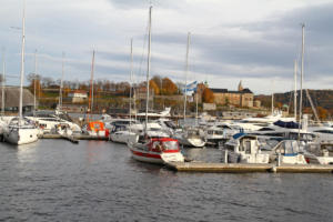 Oslo : la citadelle d'Akershus depuis le port