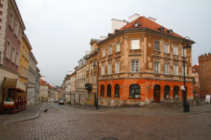 Varsovie : rue Mostowa (vieille ville)
