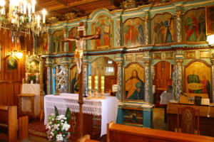 Łodzina : église du XVIIIe s.