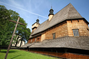 Haczów : Église catholique romaine Assomption de la Bienheureuse Vierge Marie