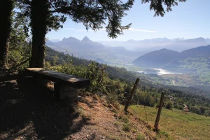 Les Mythen et le lac de Lauerz