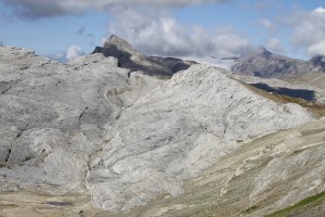 le glacier des Diablerets et les lapiaz