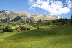 sur la route vers les Siernes-Picaz