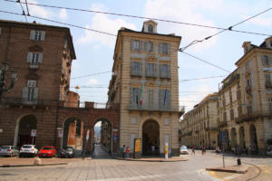 via Giuseppe Verdi et via Po