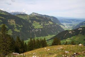 Pilate (à gauche au fond) et Stanserhorn presque au centre