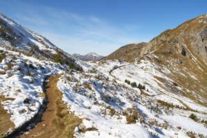 en direction du col de Cou