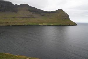 Múli depuis l'autre côté du fjord