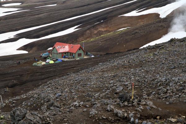le refuge d'Hrafntinnusker et son camping 