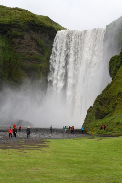 c'est là, à Skógarfoss, que s'achève notre trek (environ 80 km et une trentaine d'heures de marche)  